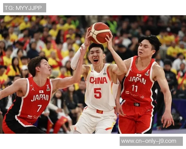 11月7日CBA焦点战广东队迎战四川队全力争胜展现强队风范